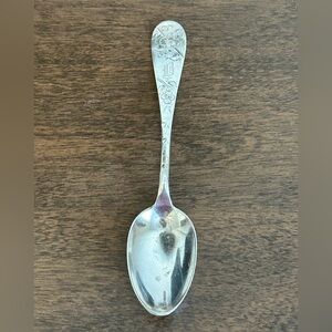 TOWLE STERLING SILVER TEASPOON 5 3/4" ETCHED FLORAL PATTERN WITH MONOGRAM B